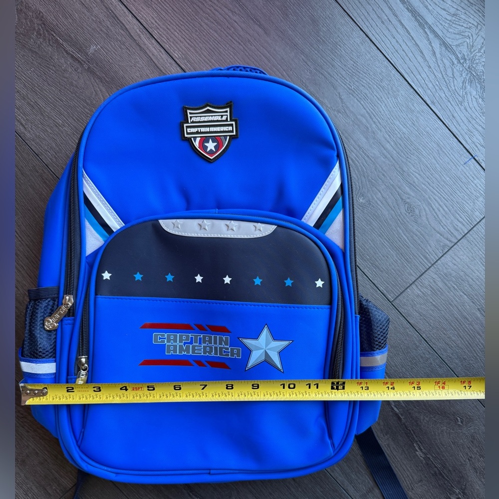 Captain America Backpack - Picture 7 of 8